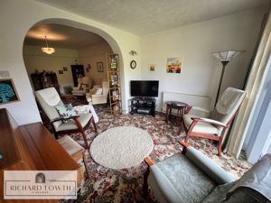 Sitting Room- click for photo gallery